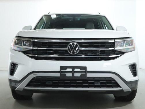 2022 Volkswagen Atlas 2.0T SE w/Technology 4MOTION