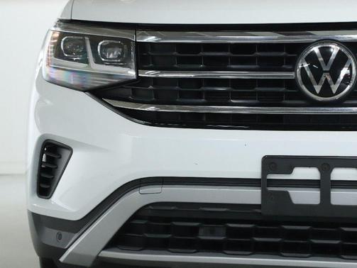 2022 Volkswagen Atlas 2.0T SE w/Technology 4MOTION