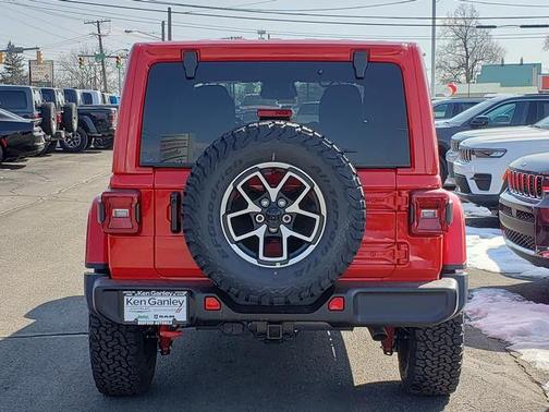 Firecracker Red Clearcoat 2026 Jeep Wrangler Rubicon