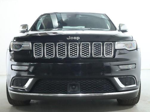 2018 Jeep Grand Cherokee Summit