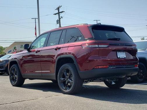 2025 Jeep Grand Cherokee Limited X