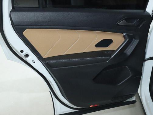 2024 Volkswagen Tiguan 2.0T SE 4MOTION