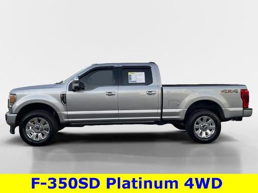 2022 Ford F-350 PLATINUM