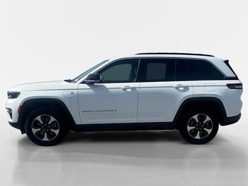 2024 Jeep Grand Cherokee BASE