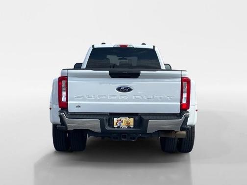 2024 Ford F-350 XLT