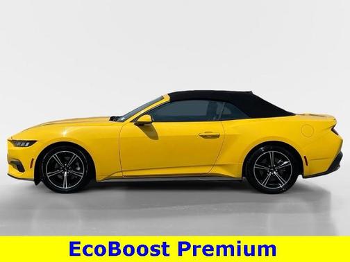 2024 Ford Mustang ECOBOOST PREMIUM