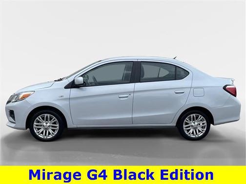 2022 Mitsubishi Mirage BLACK EDITION