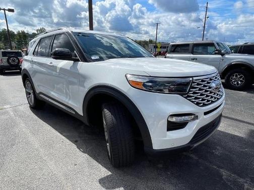 2022 Ford Explorer PLATINUM