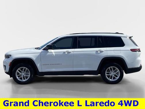 2023 Jeep Grand Cherokee LAREDO