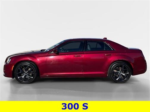 2023 Chrysler 300 S