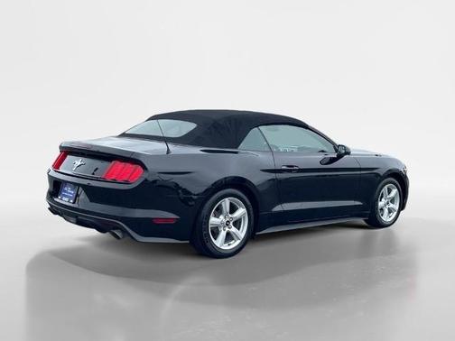 2017 Ford Mustang V6