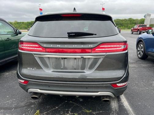 Magnetic Gray Metallic 2019 Lincoln MKC Reserve
