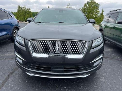 Magnetic Gray Metallic 2019 Lincoln MKC Reserve