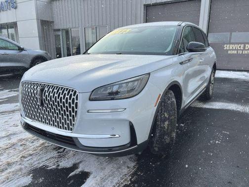 2025 Lincoln Corsair Premiere