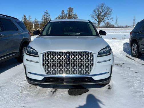 2025 Lincoln Corsair Premiere