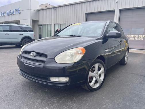 2009 Hyundai Accent SE