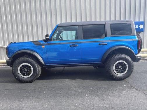 2022 Ford Bronco Badlands