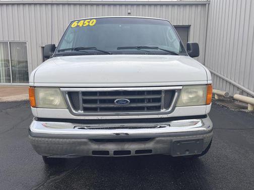 2006 Ford E350 Super Duty XLT