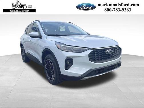 2026 Ford Escape Platinum