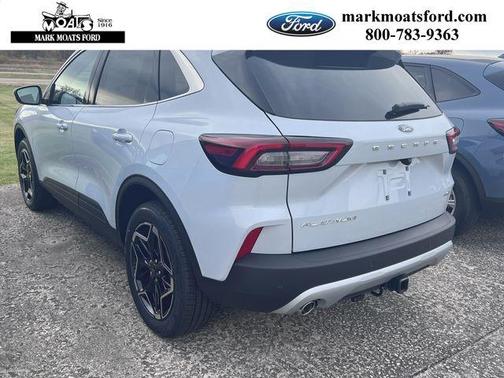 2026 Ford Escape Platinum