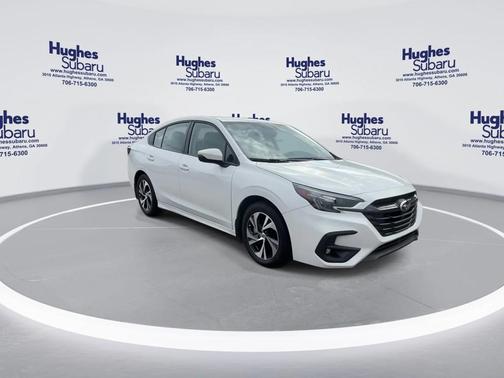 Crystal White Pearl 2024 Subaru Legacy Premium