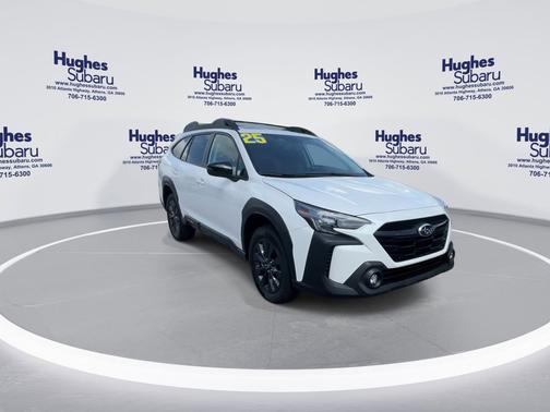 Crystal White Pearl 2025 Subaru Outback Onyx Edition