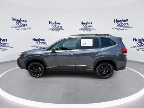 Magnetite Gray Metallic 2024 Subaru Forester Wilderness