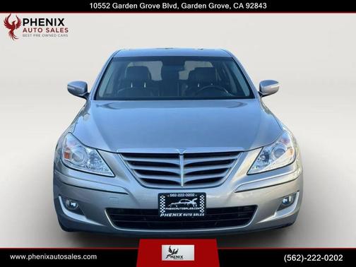 Platinum Metallic 2010 Hyundai Genesis 3.8