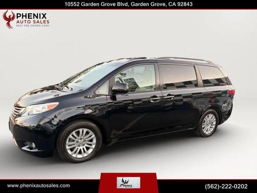 Midnight Black Metallic 2016 Toyota Sienna XLE