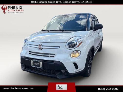 Bianco (White) 2017 FIAT 500L Trekking