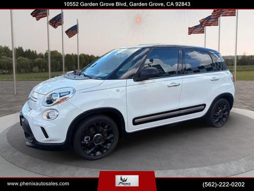 Bianco (White) 2017 FIAT 500L Trekking