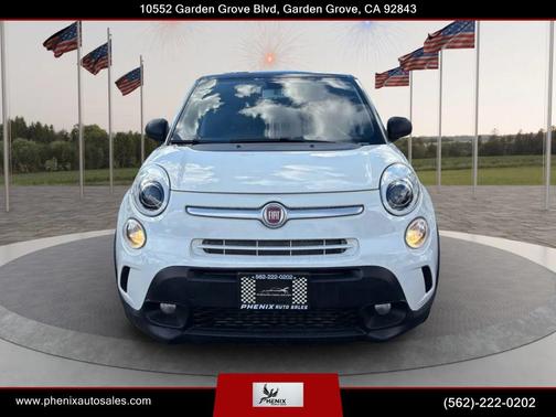 Bianco (White) 2017 FIAT 500L Trekking