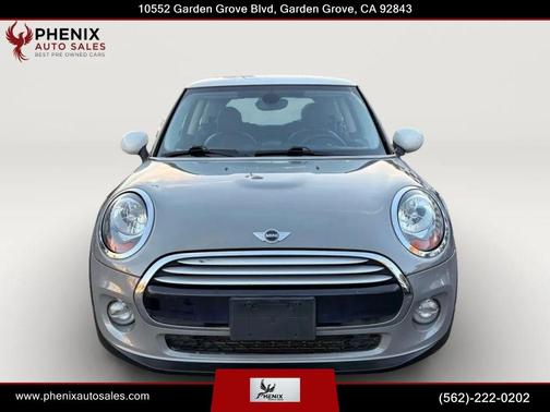 Moonwalk Gray Metallic 2014 MINI Hardtop Cooper