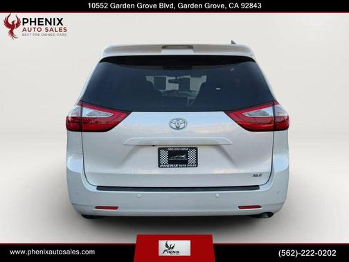 Blizzard Pearl 2015 Toyota Sienna XLE