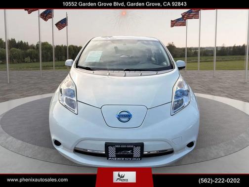 Glacier Pearl 2012 Nissan Leaf SV