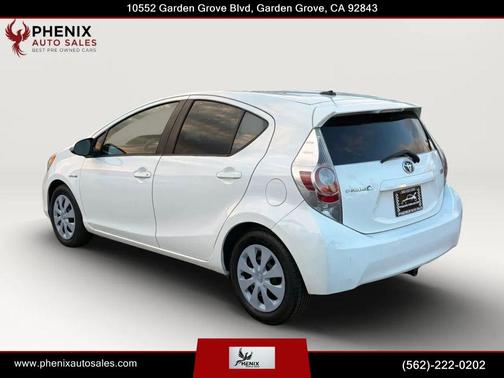 Super White 2012 Toyota Prius c Three