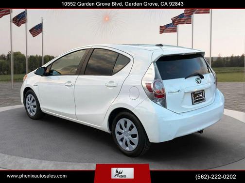 Super White 2012 Toyota Prius c Three