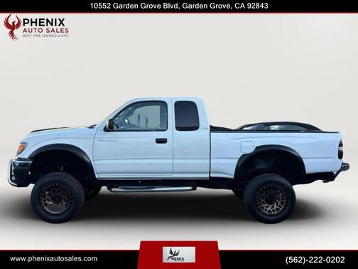 Super White 2003 Toyota Tacoma Xtracab