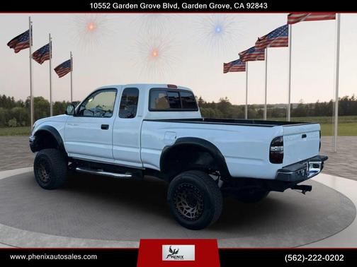 Super White 2003 Toyota Tacoma Xtracab