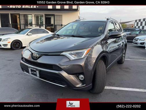 2017 Toyota RAV4 XLE