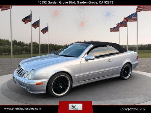 Brilliant Silver Metallic 2002 Mercedes-Benz CLK-Class 320 Cabriolet