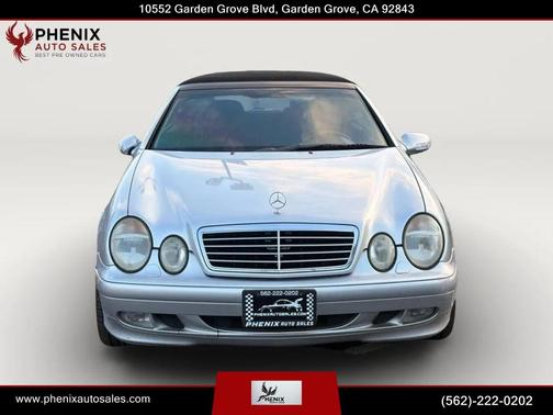 Brilliant Silver Metallic 2002 Mercedes-Benz CLK-Class 320 Cabriolet