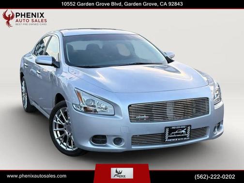 Brilliant Silver Metallic 2011 Nissan Maxima S