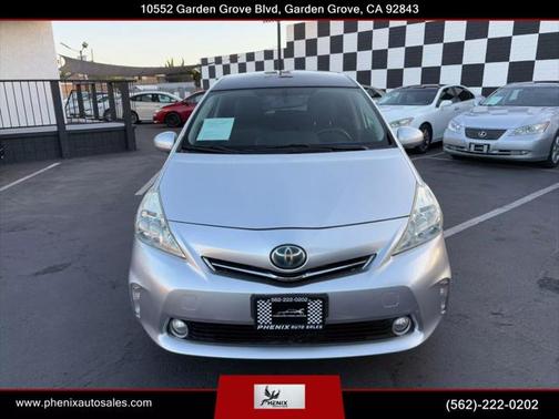 2012 Toyota Prius v Five