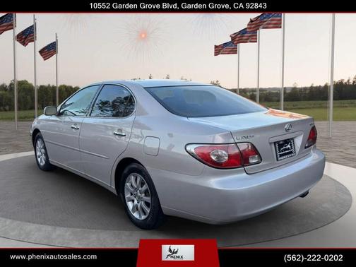 Millennium Silver Metallic 2003 Lexus ES 300 Base