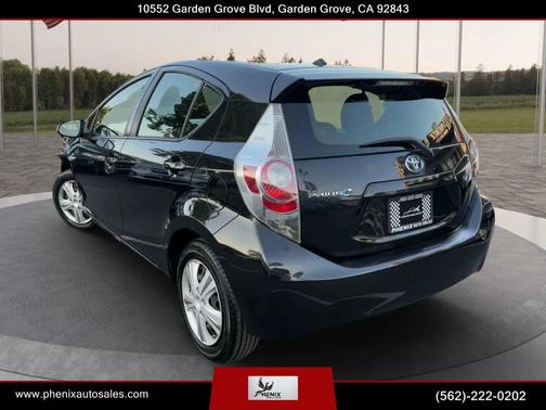 2014 Toyota Prius c Two