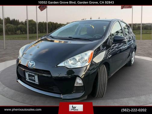 2014 Toyota Prius c Two