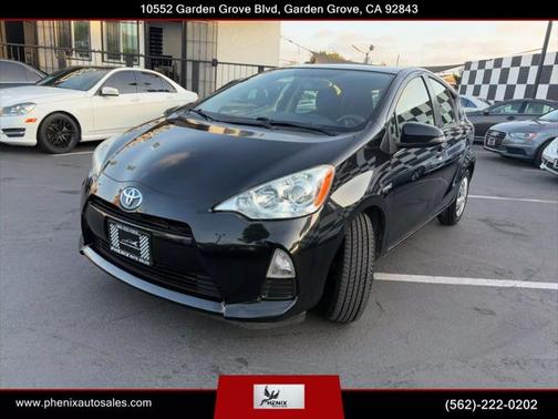 2014 Toyota Prius c Two