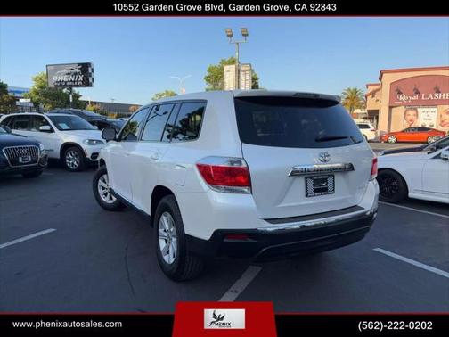2013 Toyota Highlander SE