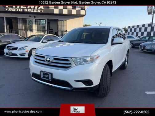 2013 Toyota Highlander SE